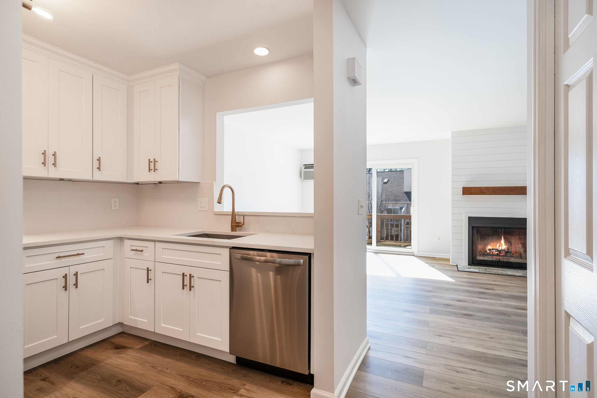 8 Rose Lane Danbury CT 06811
