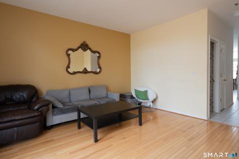 291 Silverbrook Road Orange CT 06477