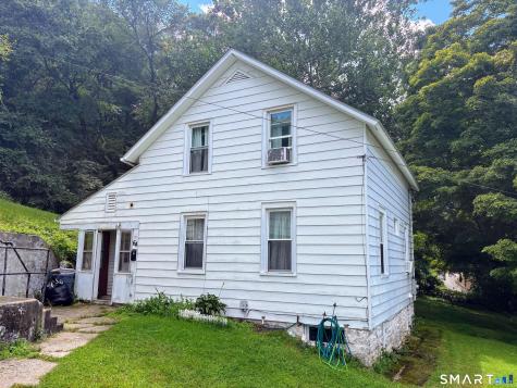 64 Winter Avenue Deep River CT 06417