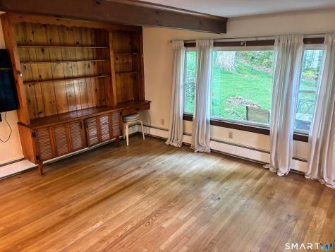 64 Winter Avenue Deep River CT 06417