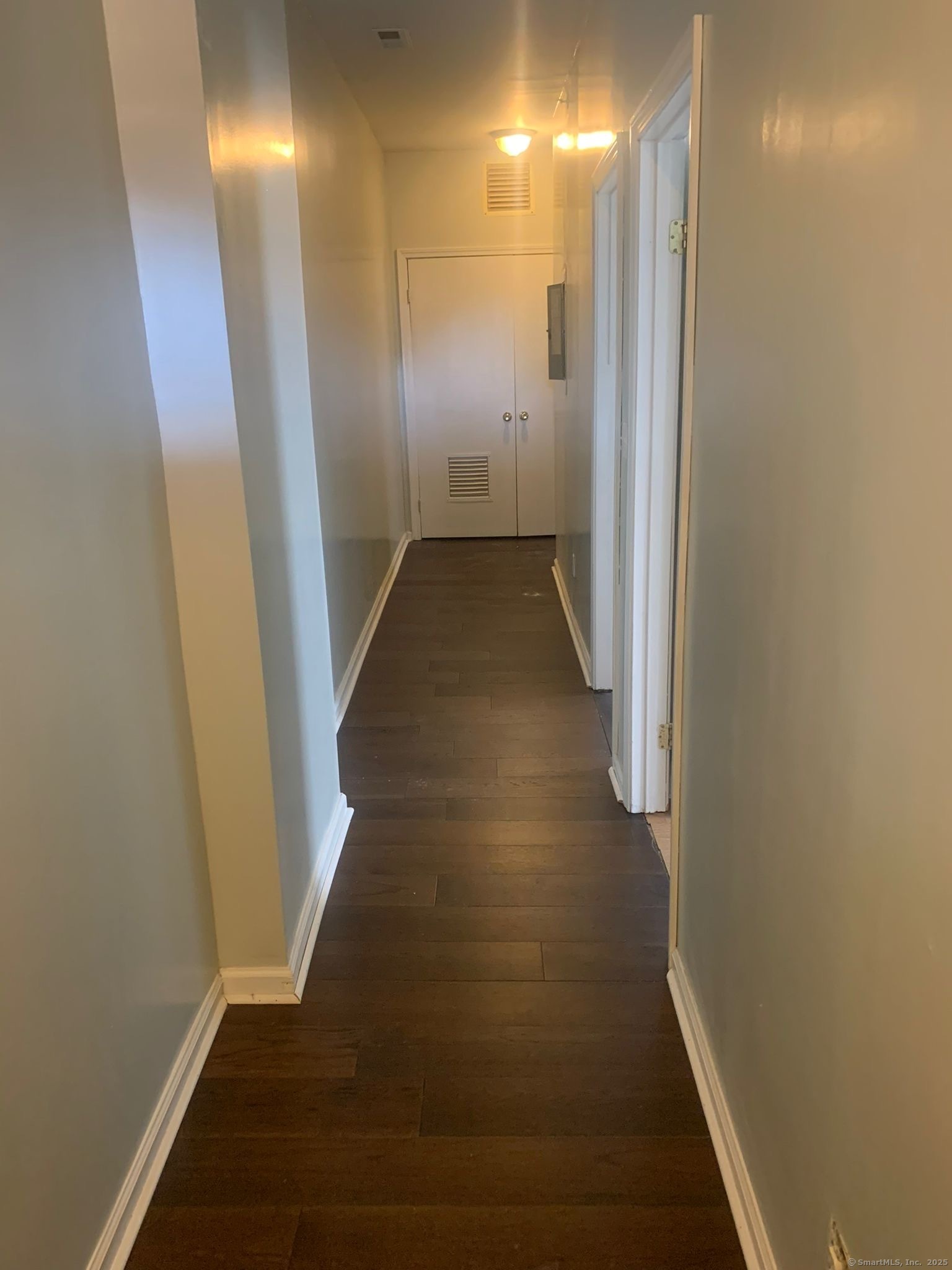 1406 Stratford Avenue Bridgeport CT 06607