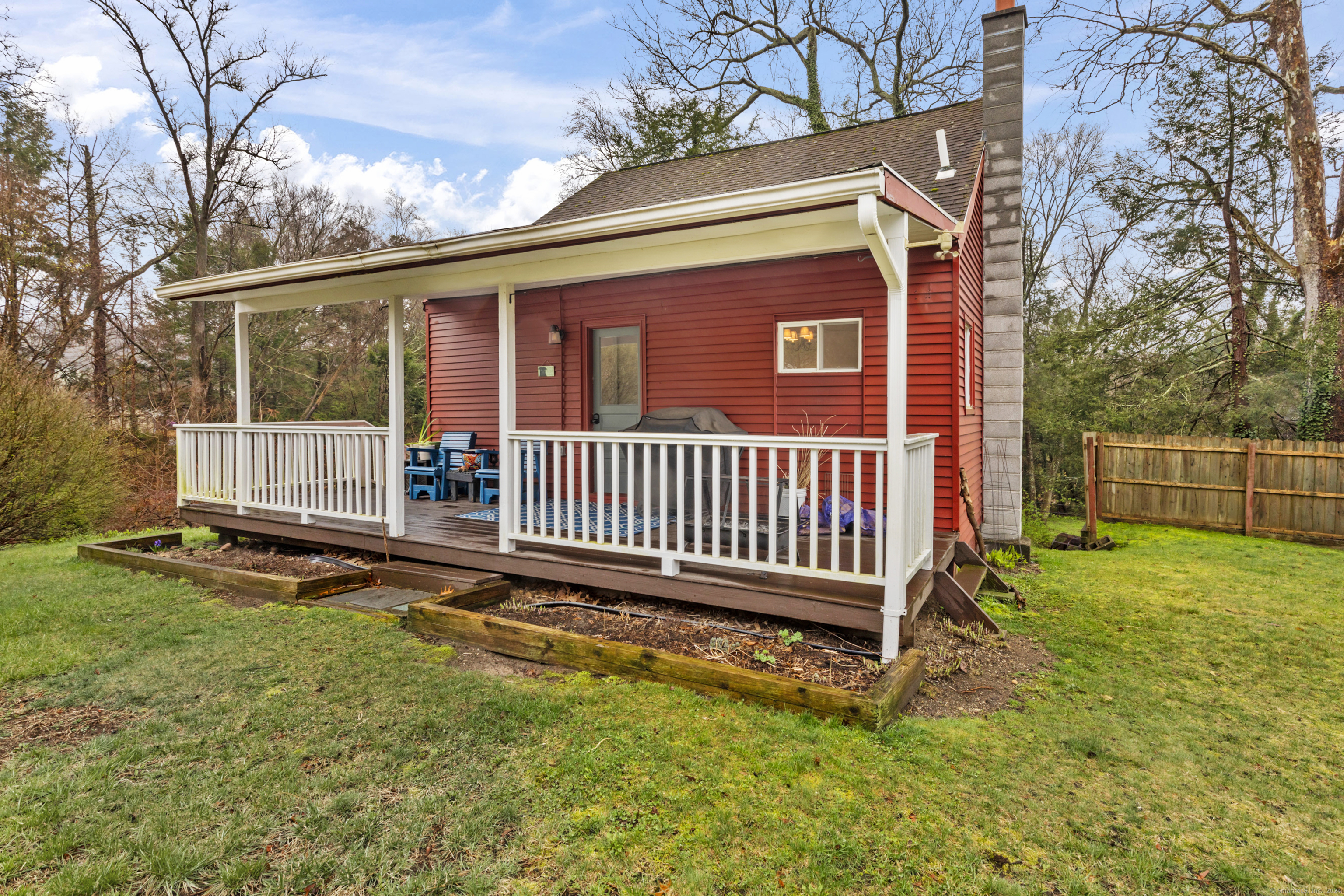 15 Midland Trail Southbury CT 06488