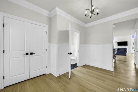 25 Soderman Way Cheshire CT 06410