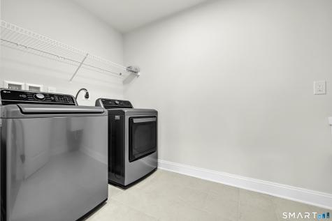 25 Soderman Way Cheshire CT 06410