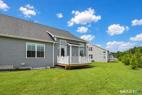 25 Soderman Way Cheshire CT 06410