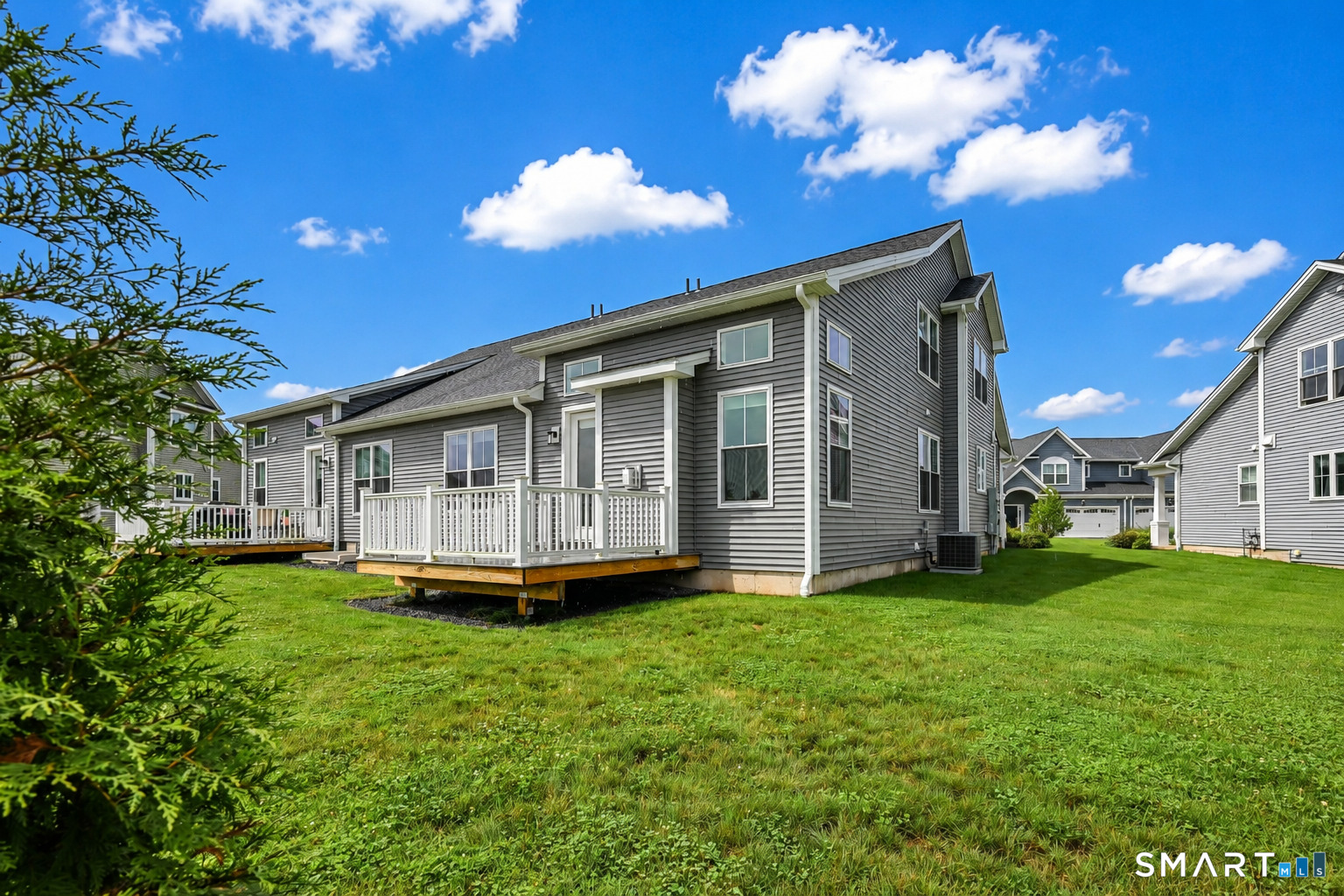 25 Soderman Way Cheshire CT 06410