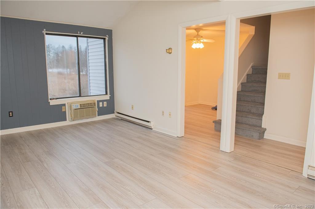 17C Hamre Lane Branford CT 06405