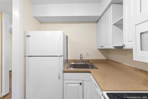 86 Howe Street New Haven CT 06473
