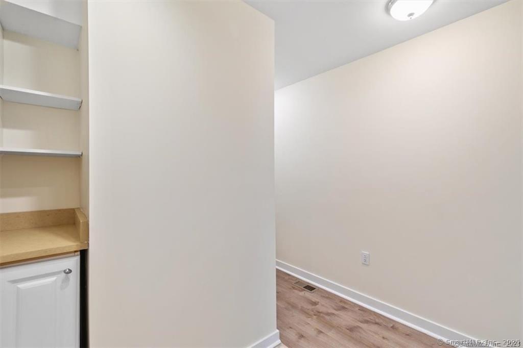 86 Howe Street New Haven CT 06473