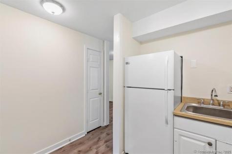 86 Howe Street New Haven CT 06473