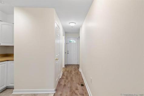 86 Howe Street New Haven CT 06473