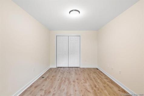 86 Howe Street New Haven CT 06473