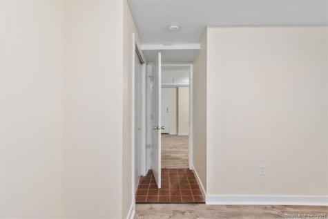 86 Howe Street New Haven CT 06473
