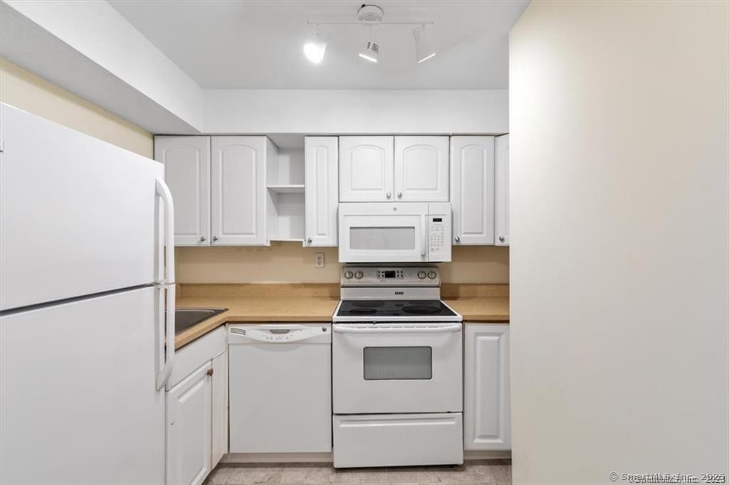 86 Howe Street New Haven CT 06473