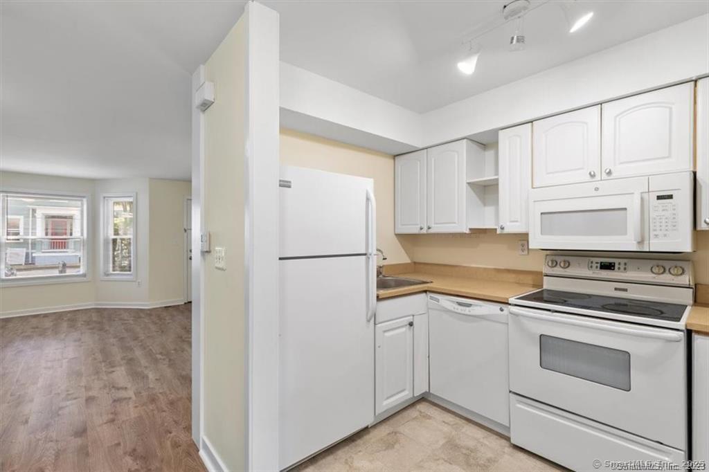 86 Howe Street New Haven CT 06473