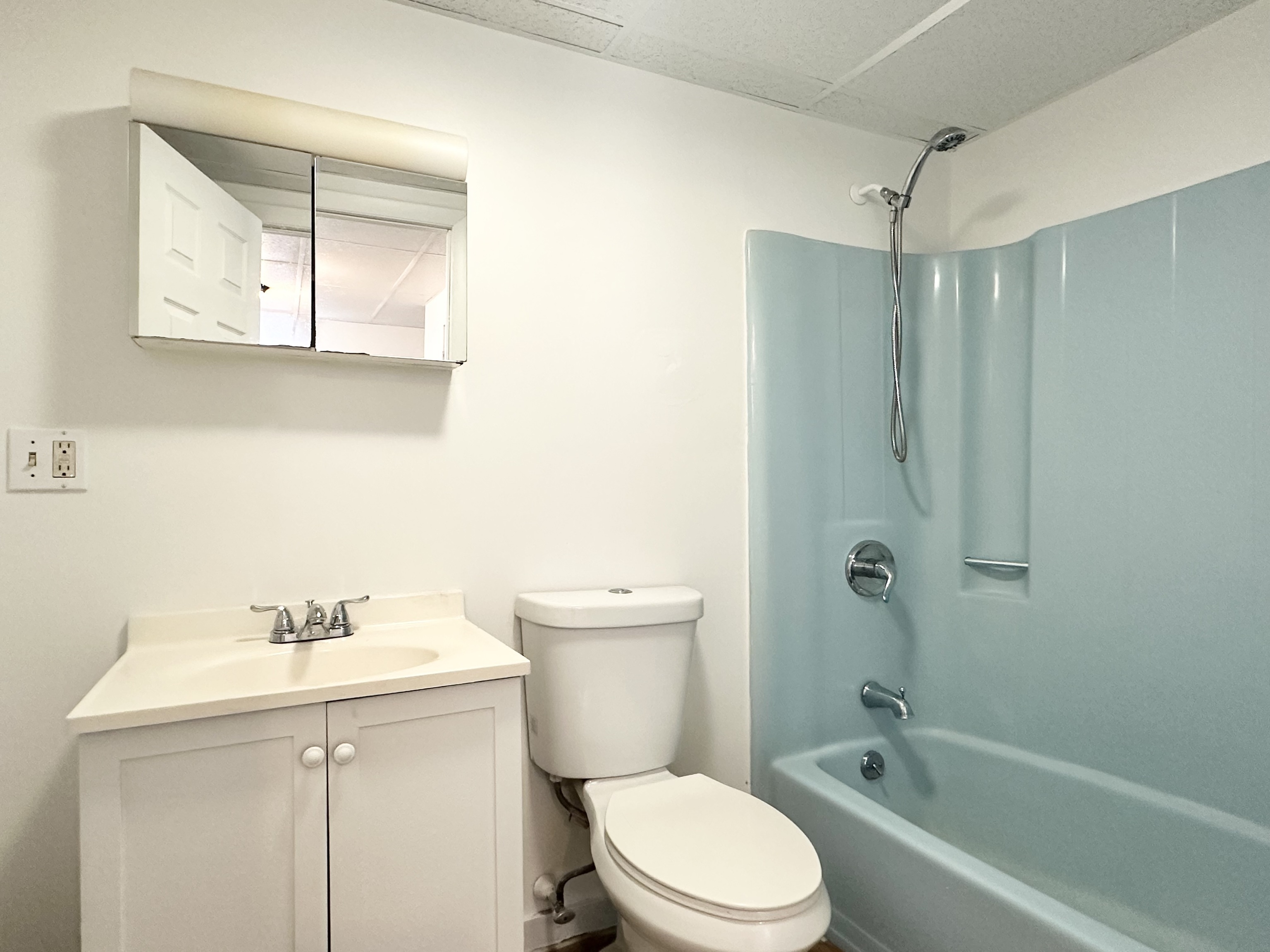 123 High Street Sprague CT 06330