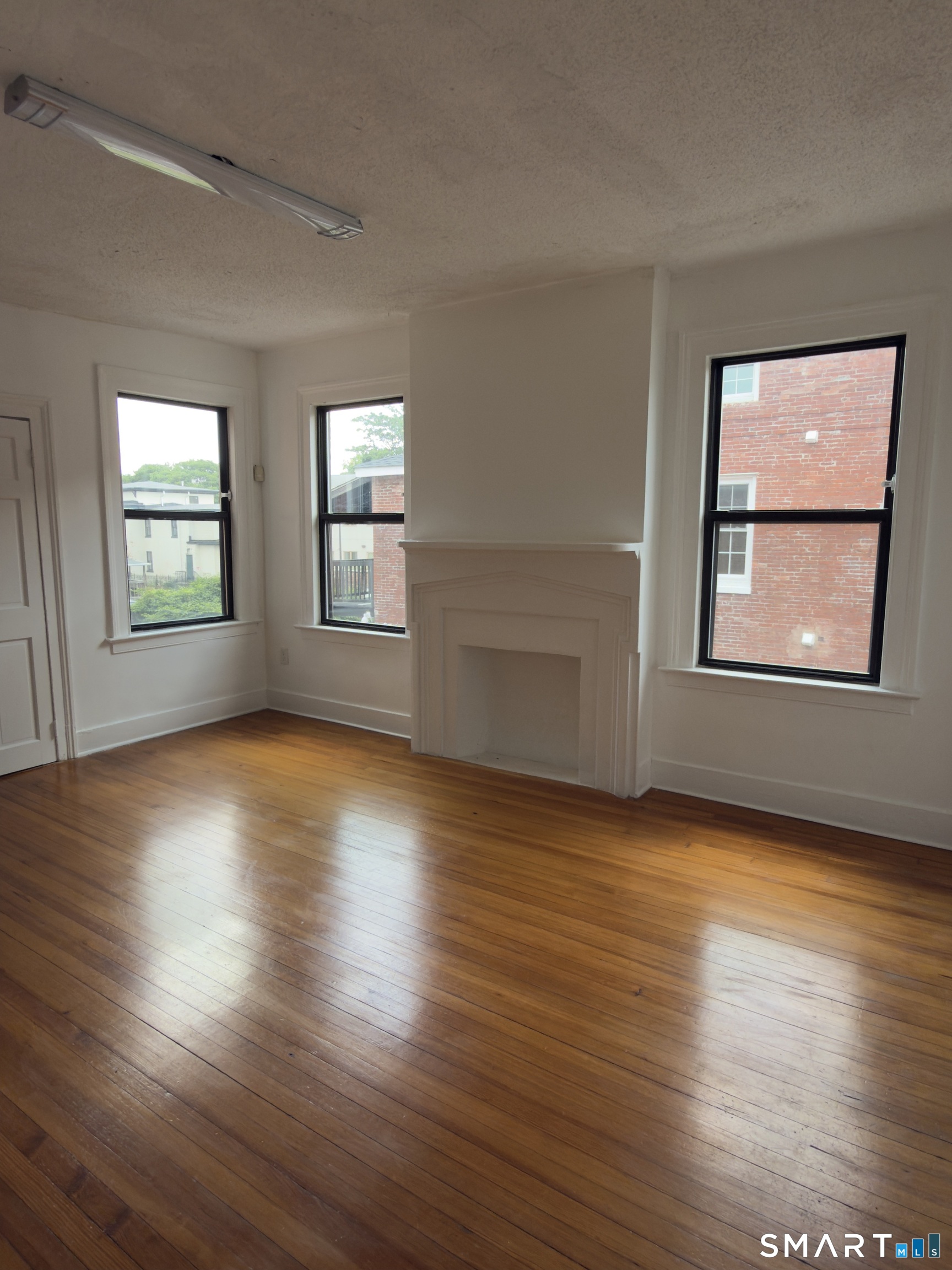 72 Cedar Street Hartford CT 06106