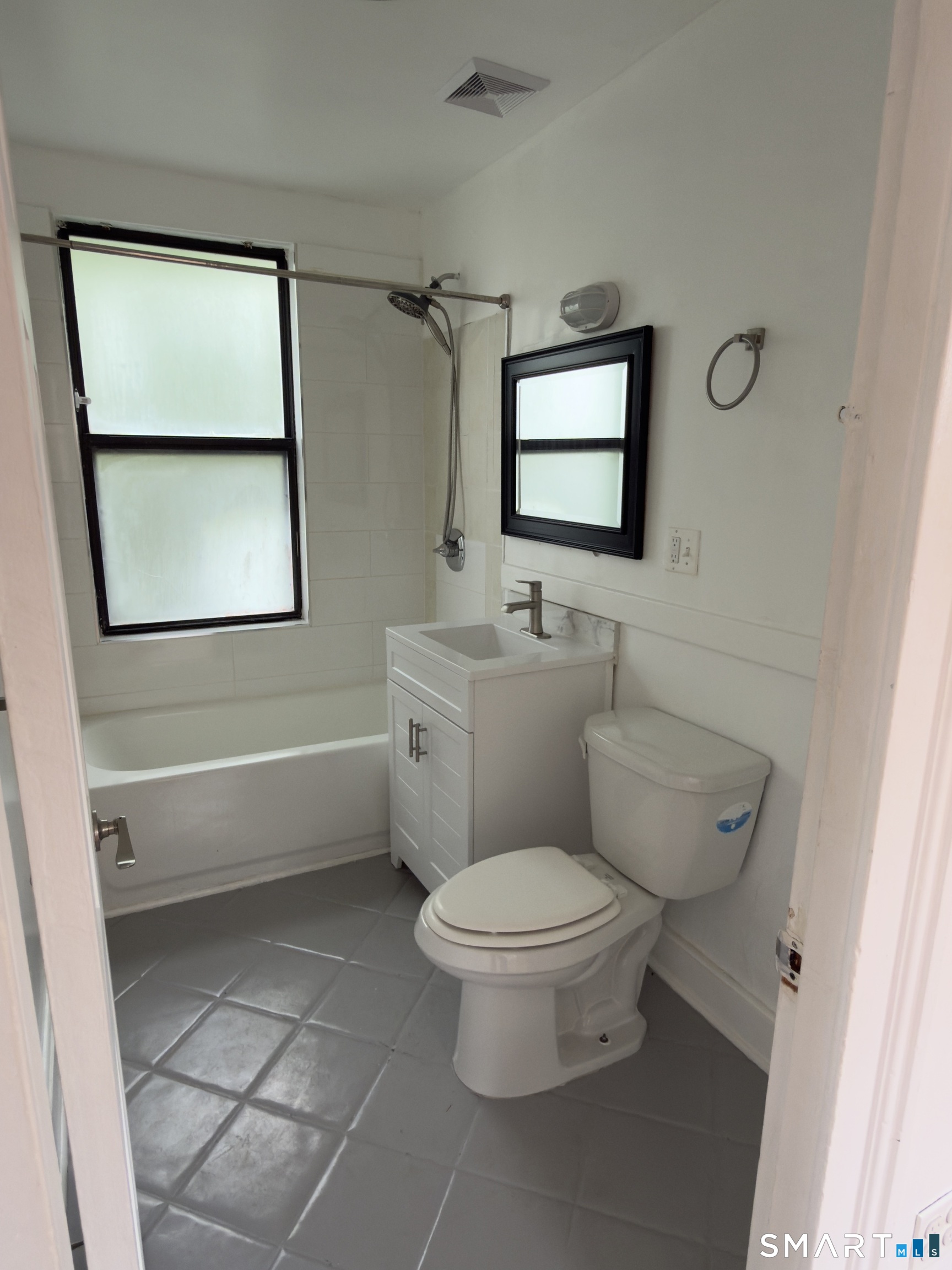 72 Cedar Street Hartford CT 06106