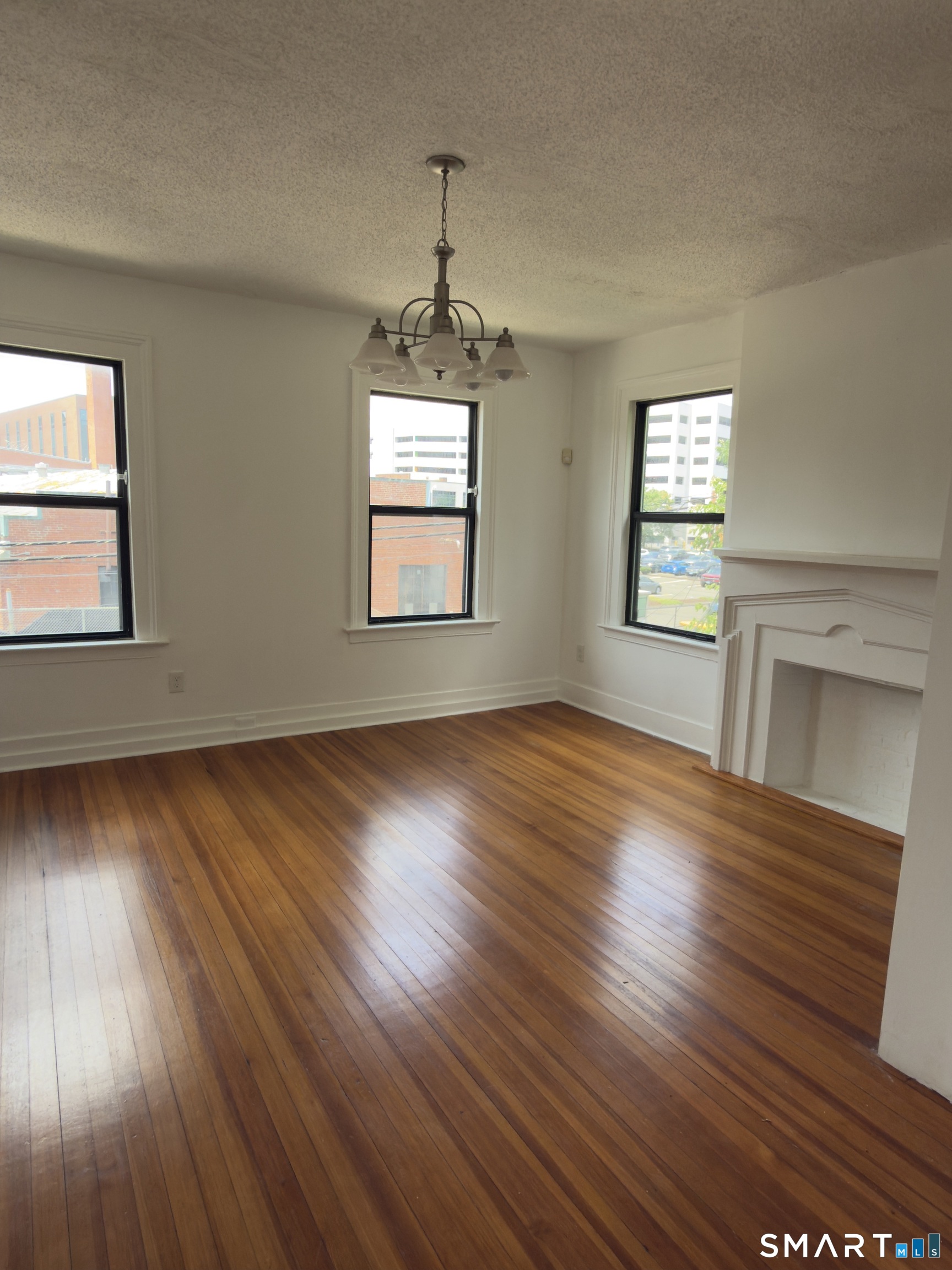 72 Cedar Street Hartford CT 06106