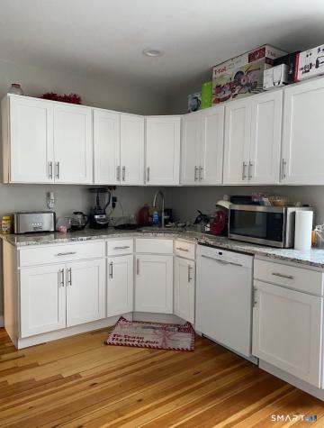 407 West Street Bristol CT 06010