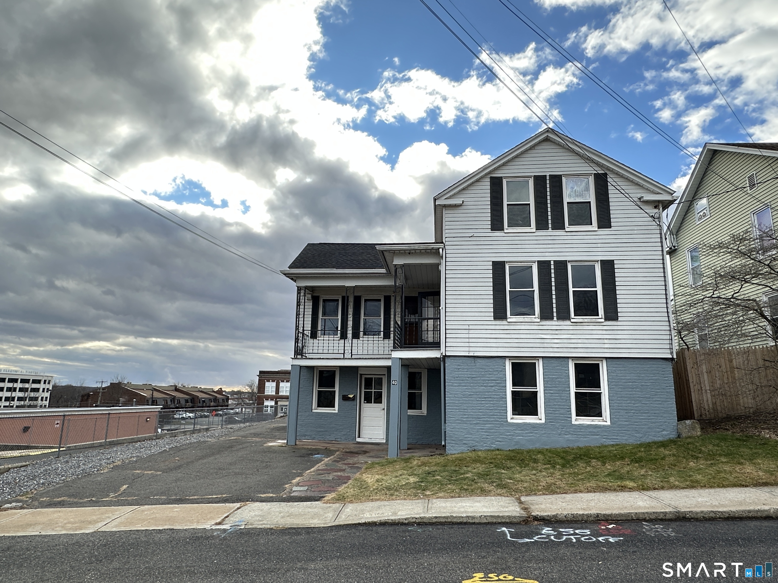 40 Oak Street Windsor Locks CT 06096