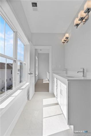 348 Halley Avenue Fairfield CT 06825
