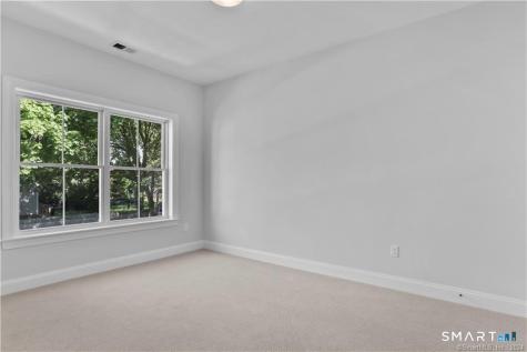 348 Halley Avenue Fairfield CT 06825