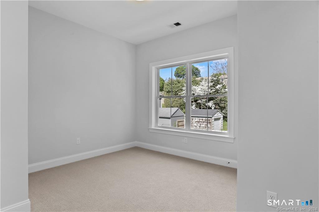 348 Halley Avenue Fairfield CT 06825
