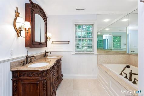 18 Osee Place Greenwich CT 06807