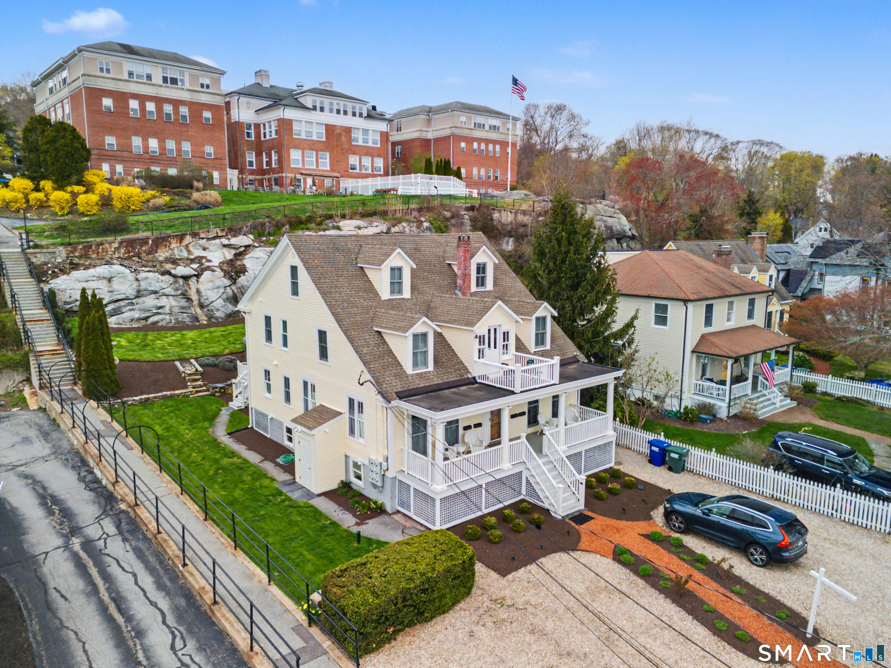 19 Pearl Street Stonington CT 06355