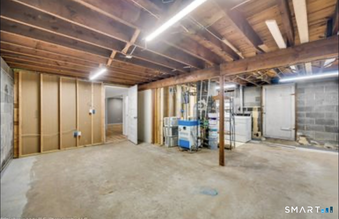 19 Clifford Terrace New Haven CT 06512