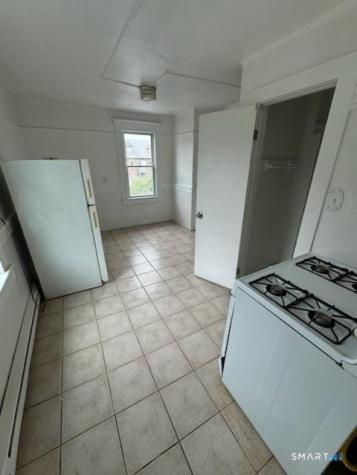 229 Helen Street Bridgeport CT 06608