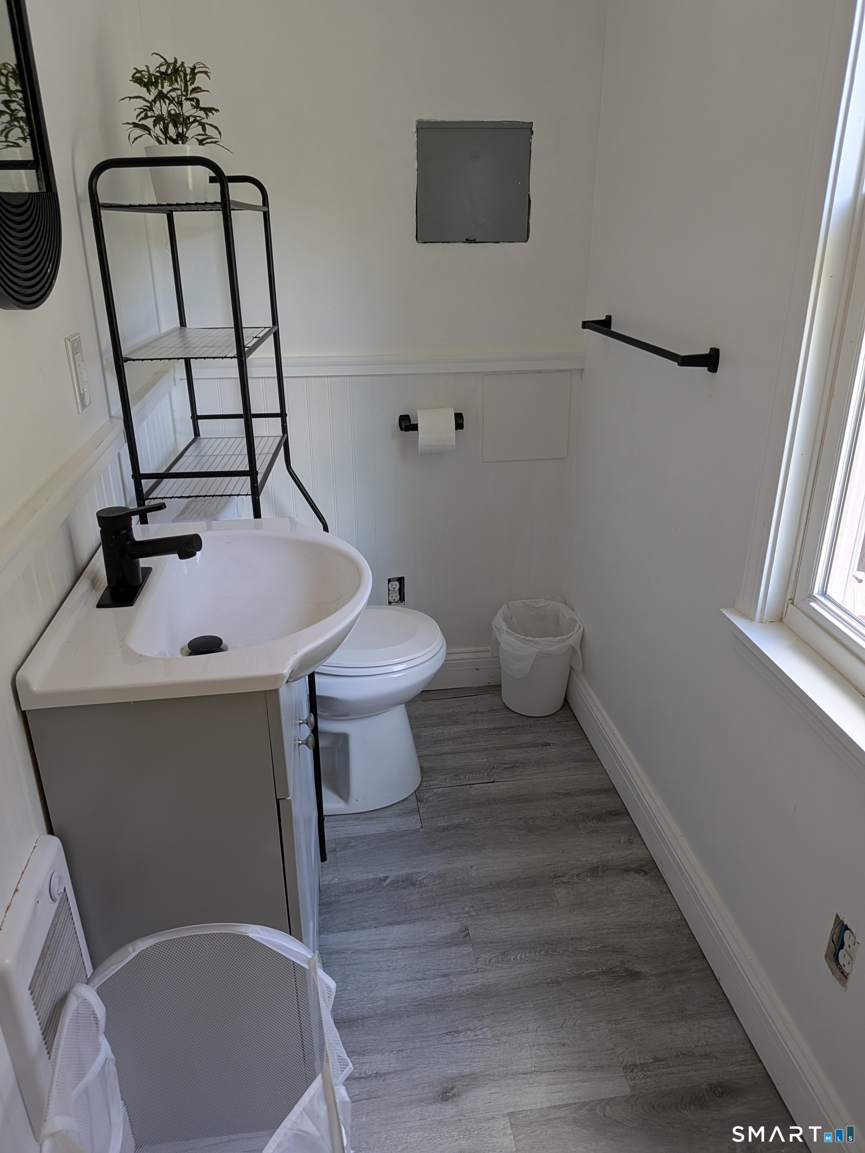 710 Norwich Westerly Road North Stonington CT 06359
