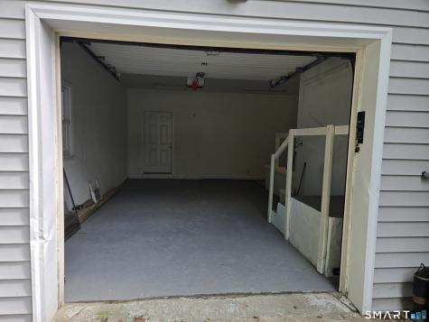 73 Crestwood Drive Stamford CT 06905