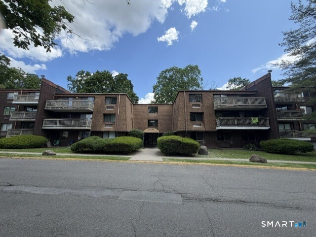 126 Triangle Street Danbury CT 06810