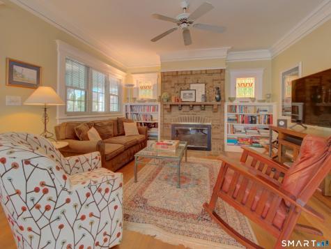 1164 Ocean Avenue New London CT 06320