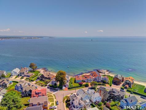 1164 Ocean Avenue New London CT 06320