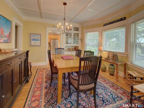1164 Ocean Avenue New London CT 06320
