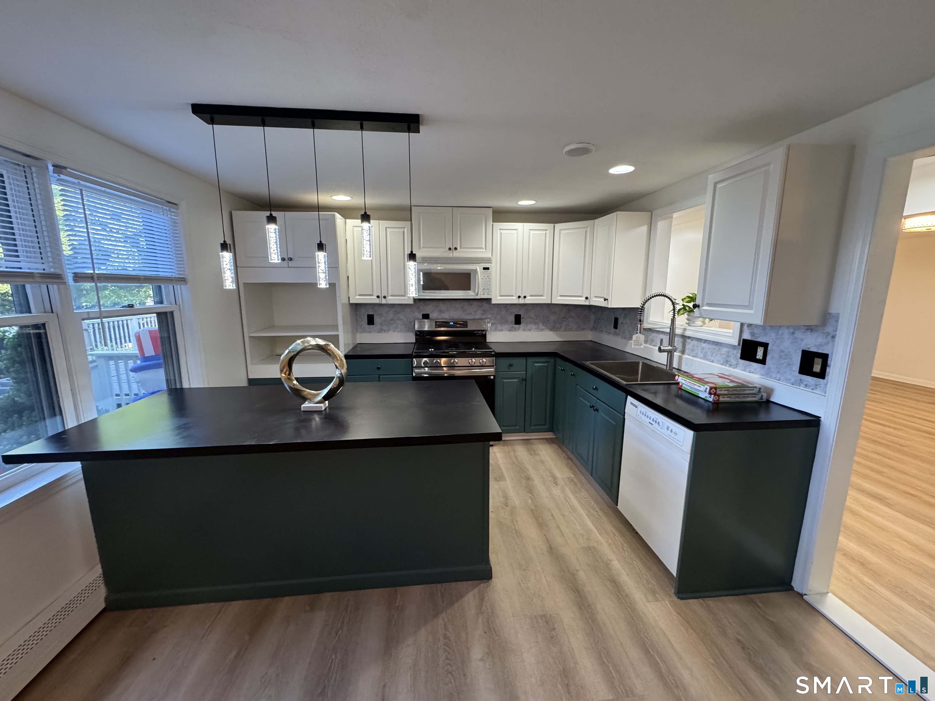 112 Woodbine Street Naugatuck CT 06770