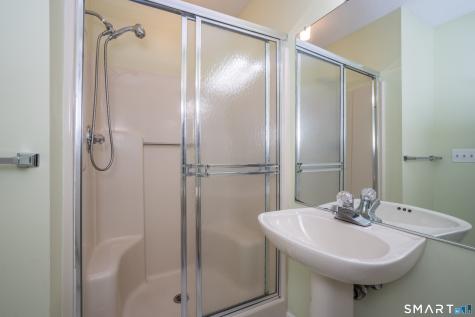 302 Briarwood Court Rocky Hill CT 06067