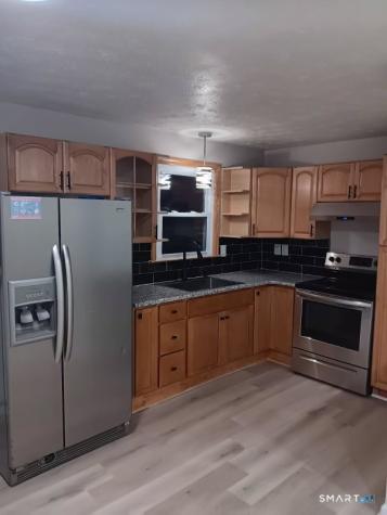 39 Bernside Drive Bristol CT 06010