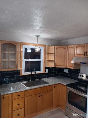39 Bernside Drive Bristol CT 06010