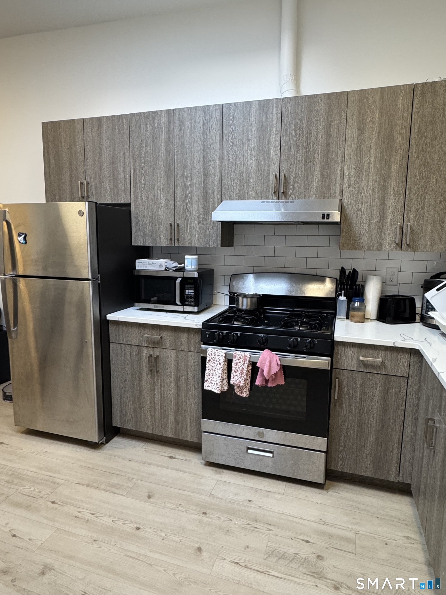 19 Whitney Avenue New Haven CT 06510