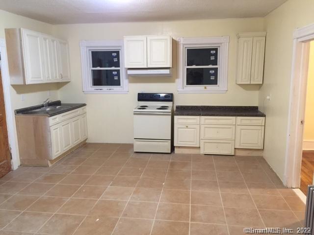 348 Maple Avenue Hartford CT 06114