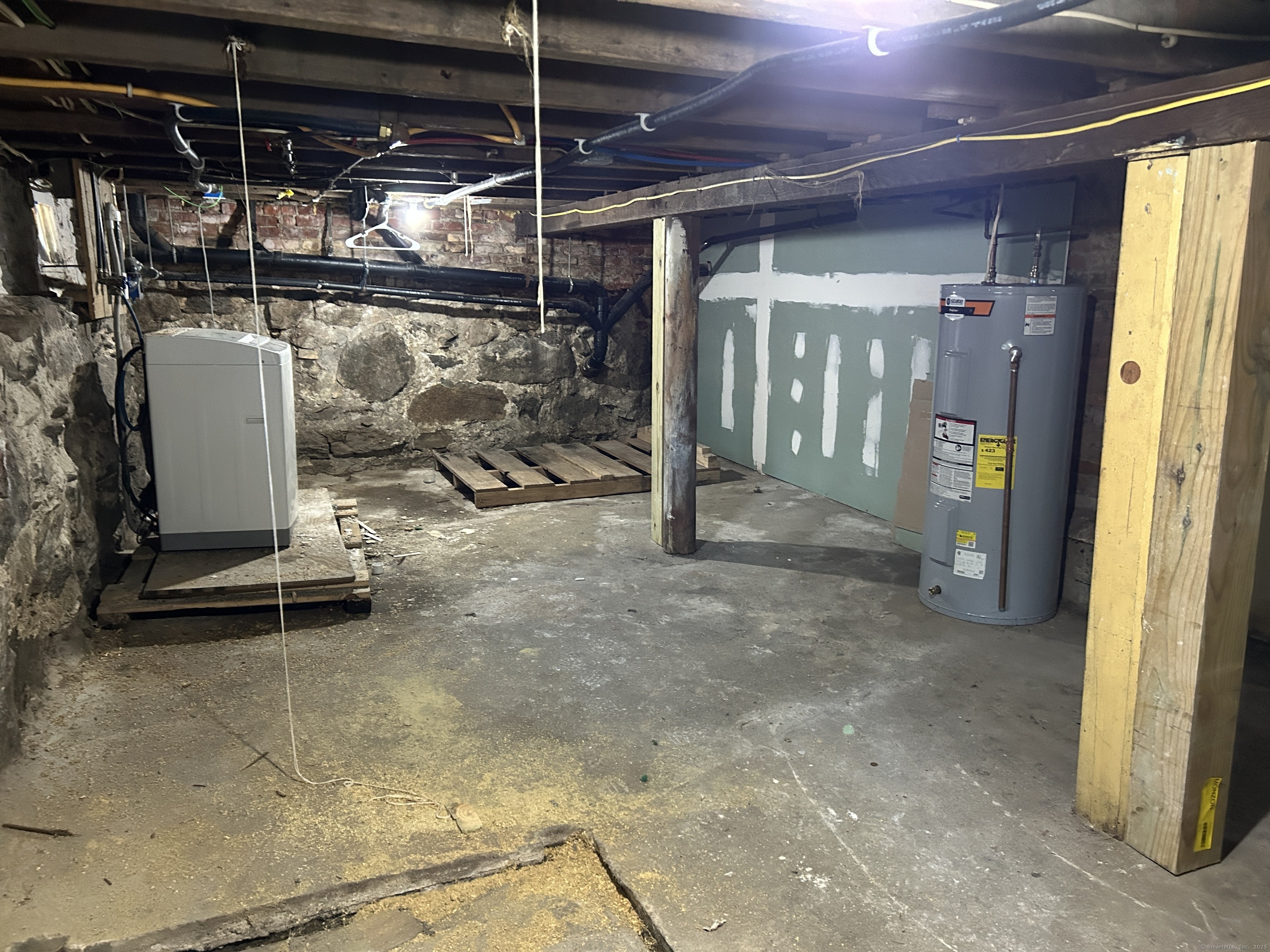 164 Central Avenue Norwich CT 06360