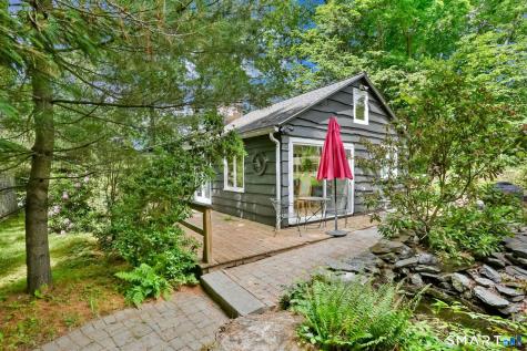 2 High Trail Ci Road New Fairfield CT 06812