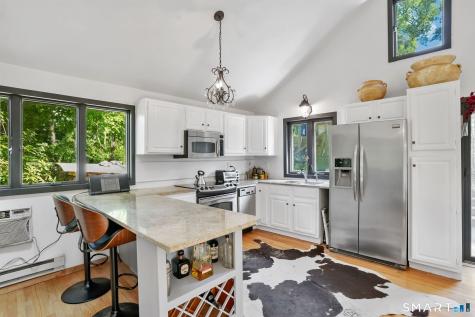 2 High Trail Ci Road New Fairfield CT 06812