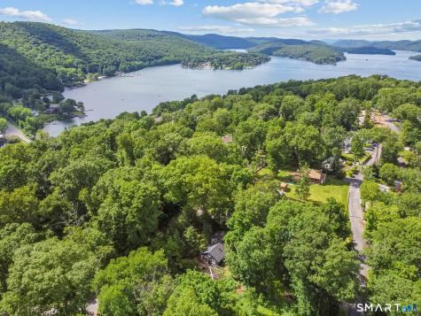 2 High Trail Ci Road New Fairfield CT 06812