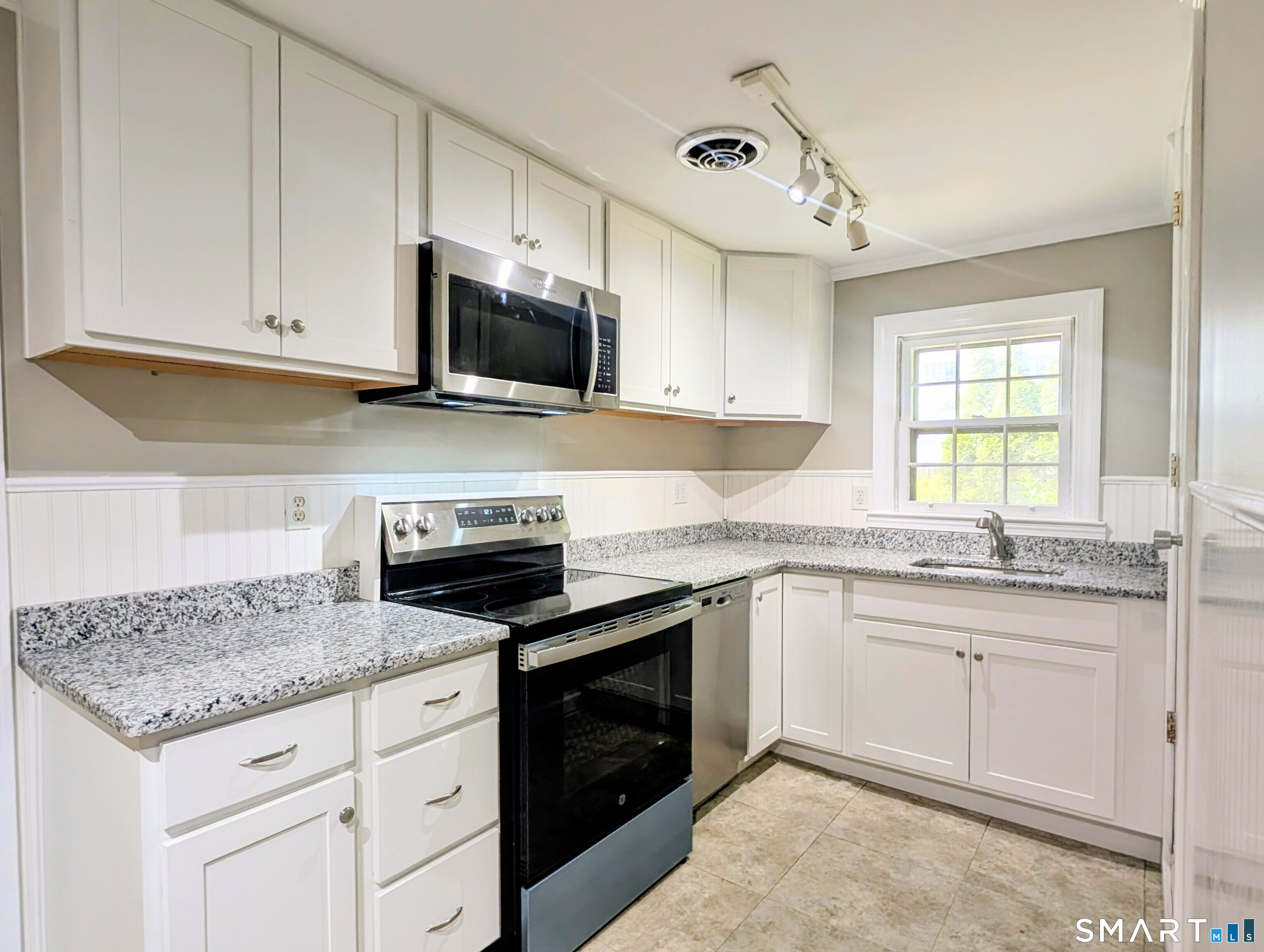 173 Daly Road Coventry CT 06238