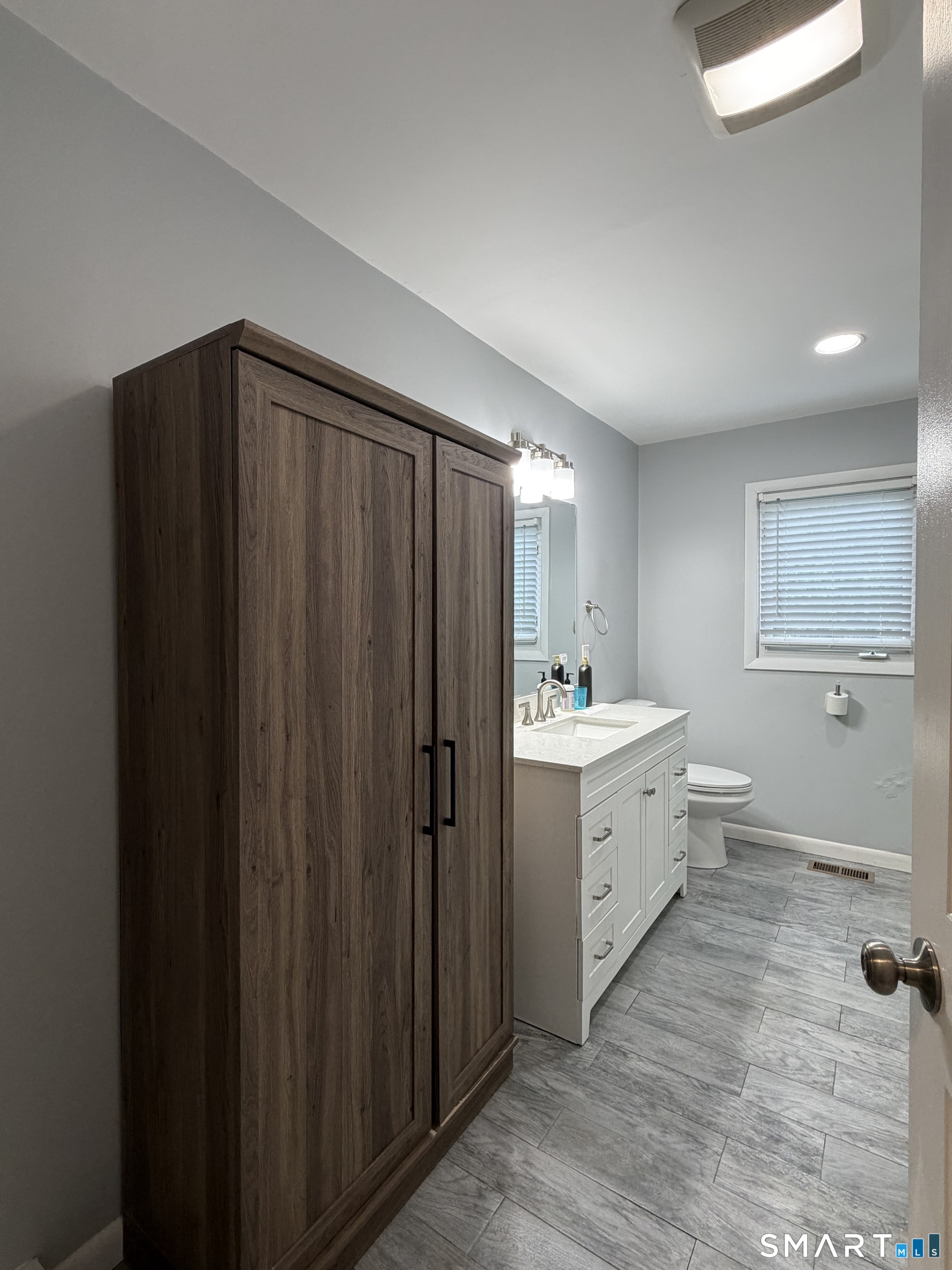 18 Hilltop View Road New Milford CT 06776